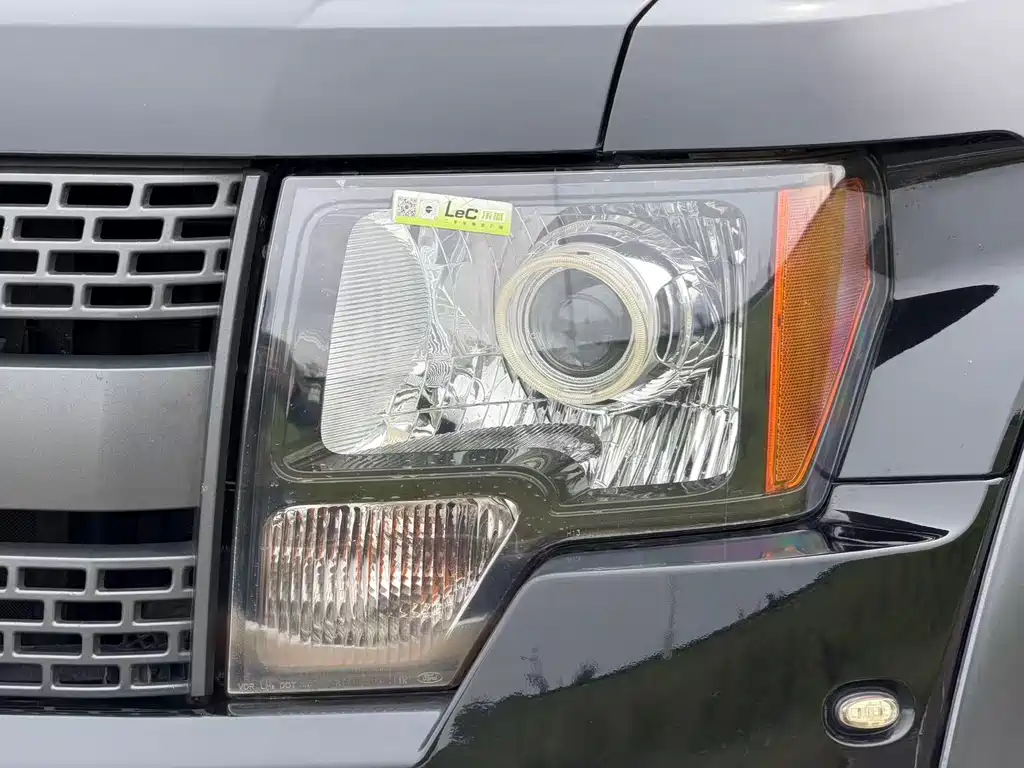 Ford F-150 Raptor — миниатюра 14