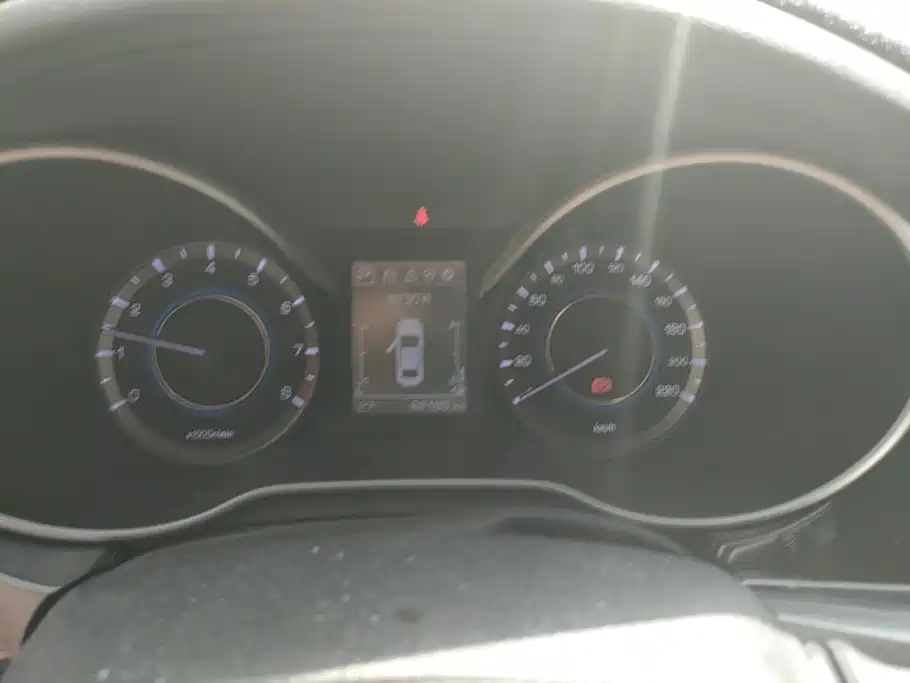 Changan Eado XT — миниатюра 13