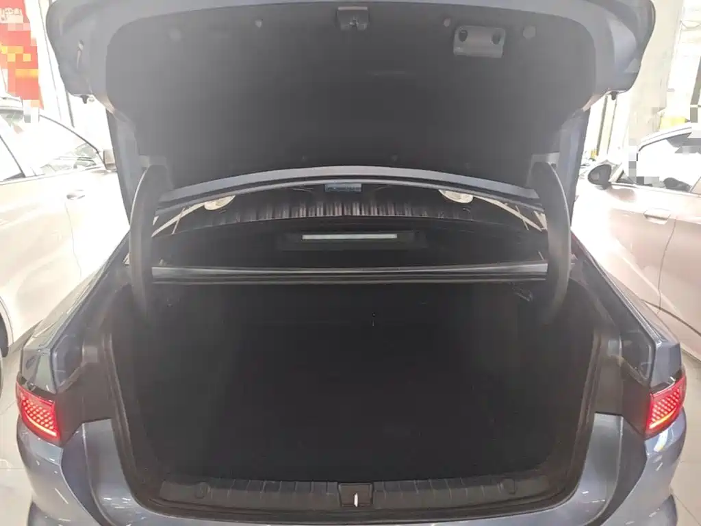 BYD Seal 05 DM-i — миниатюра 19