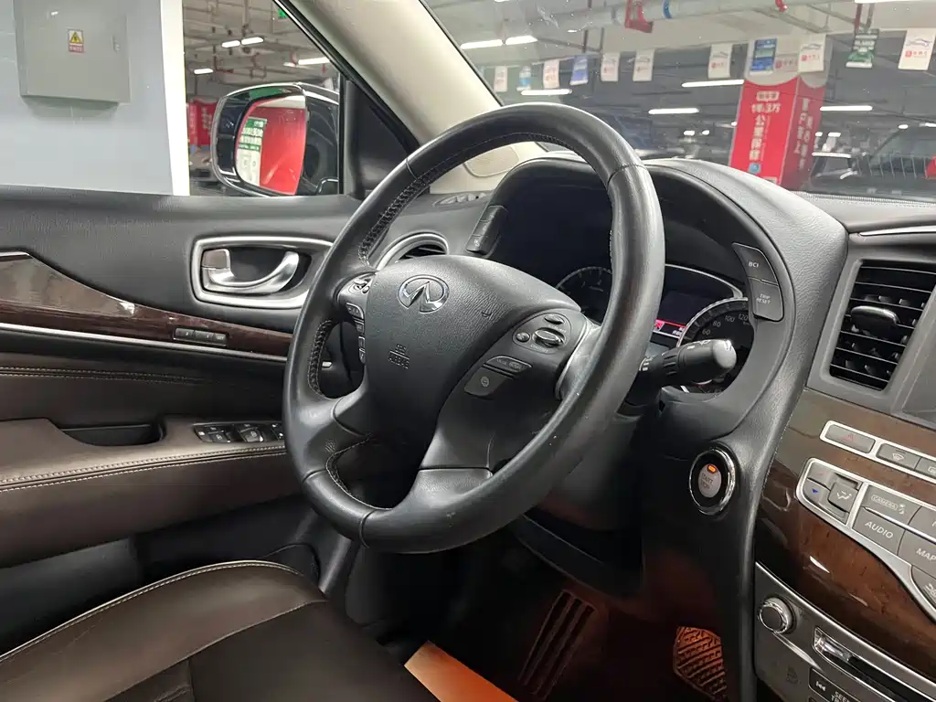 Infiniti QX60 (Import) — миниатюра 11