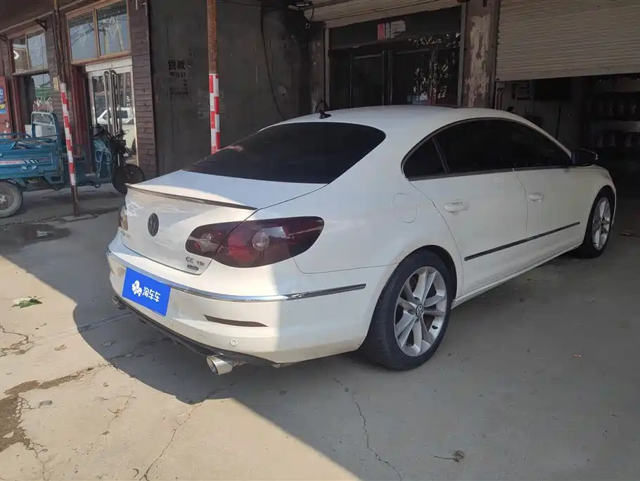 Volkswagen FAW - Passat CC CC 2012 2.0TSI Luxury