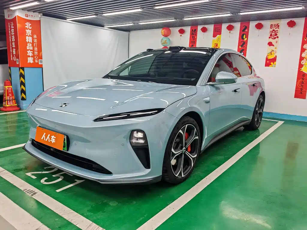 NIO NIO ET5