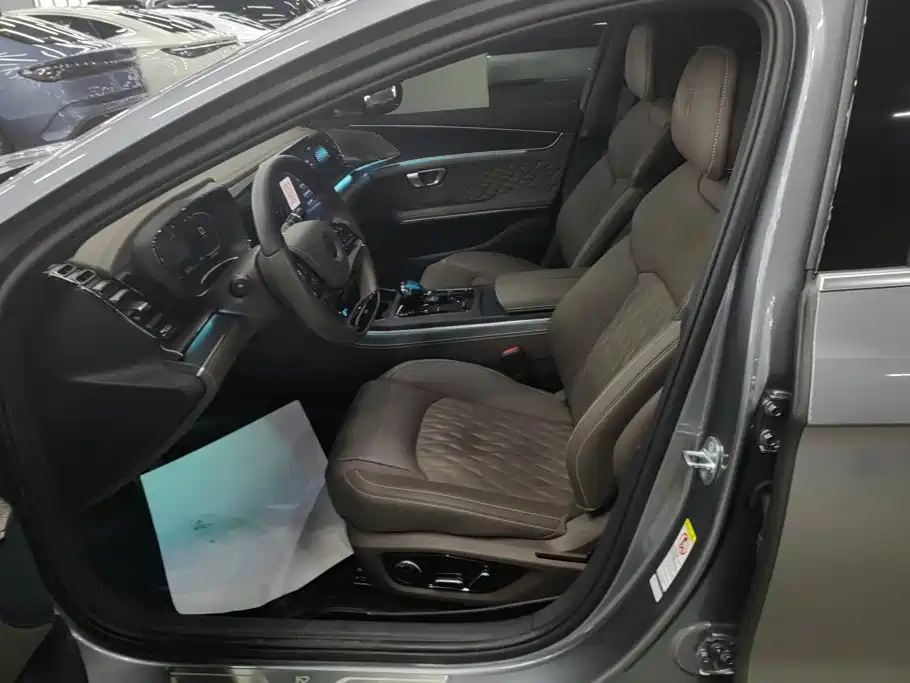 BYD Han — миниатюра 9