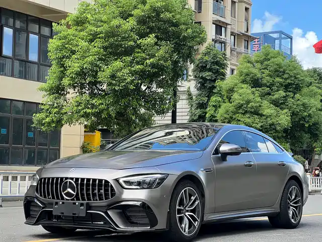 MERCEDES-BENZ AMG GT