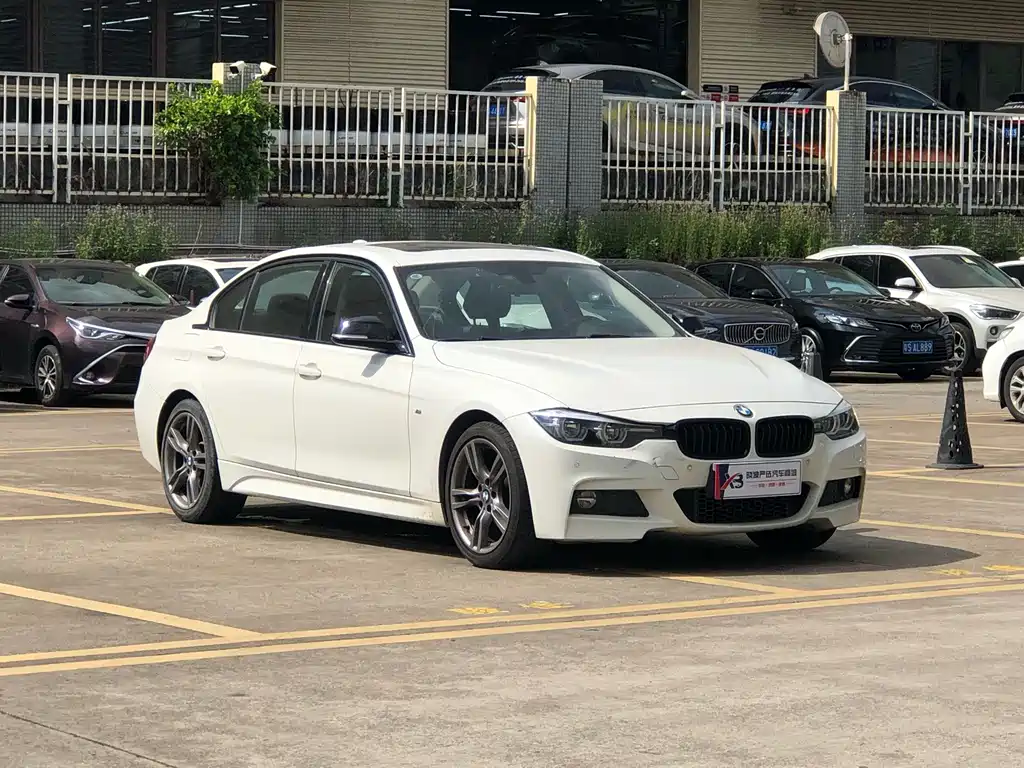 BMW 3 Series — миниатюра 3