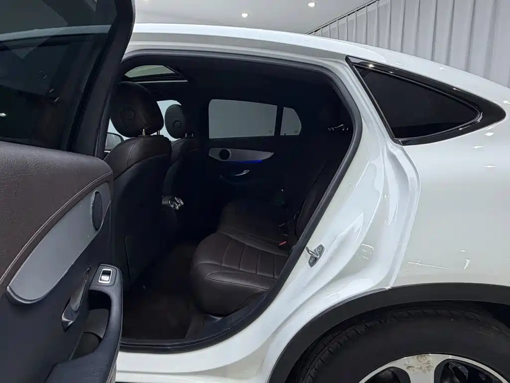 Mercedes-Benz GLC Coupe — миниатюра 12