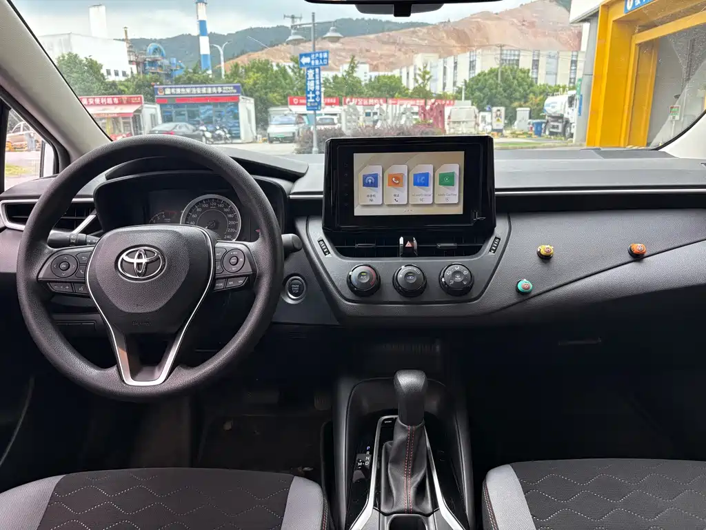Toyota Corolla — миниатюра 10