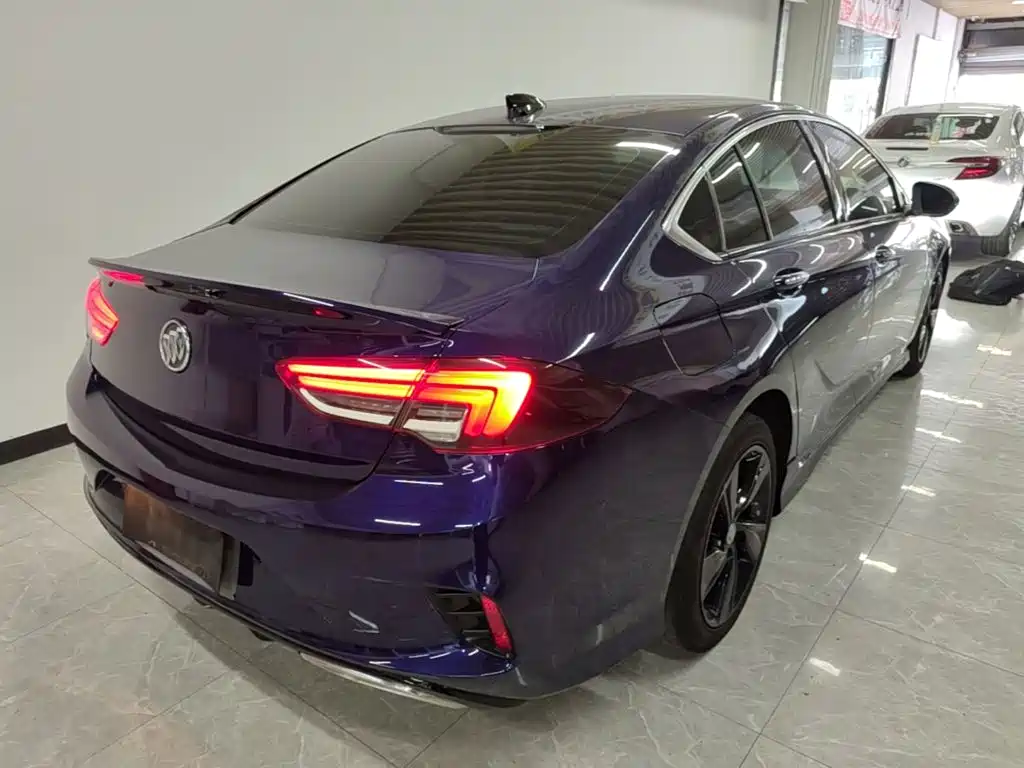 Buick Regal — миниатюра 7