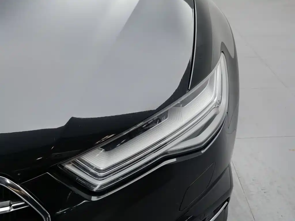 Audi A6L — миниатюра 7