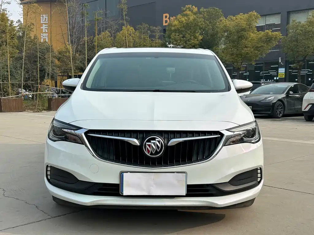 BUICK GL6