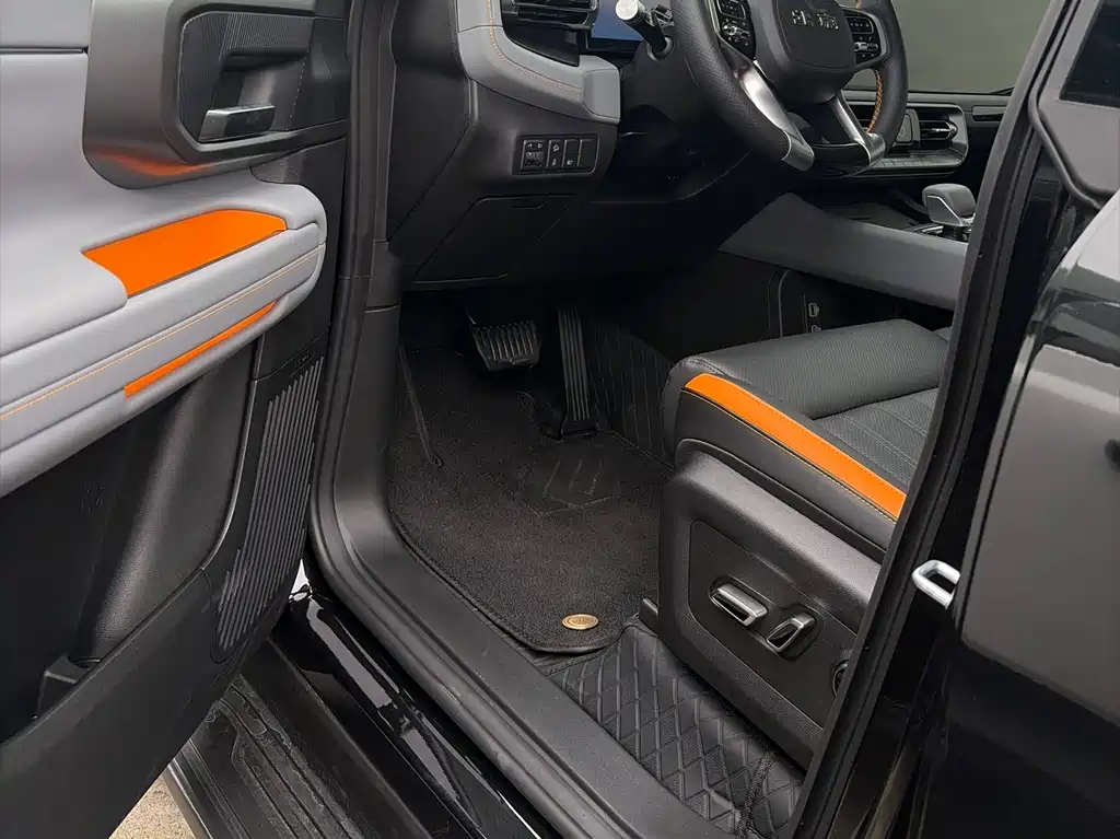 BAIC BJ40 2026 2.0T Standard