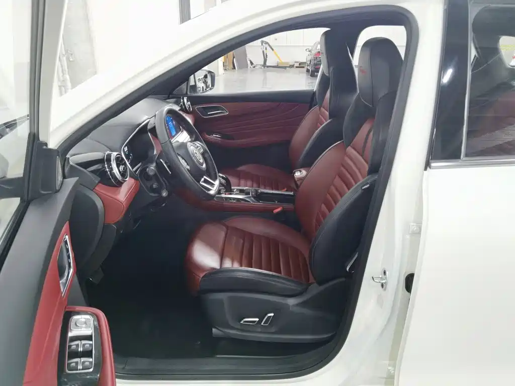 MG HS — миниатюра 10