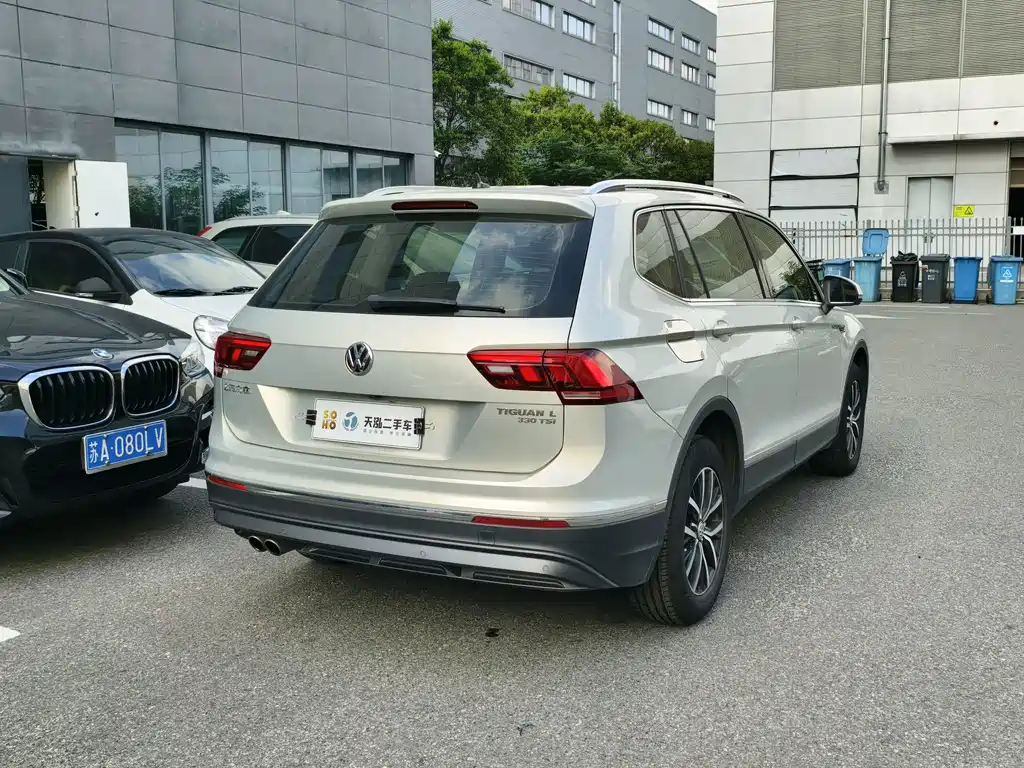 Volkswagen Tiguan L — миниатюра 18