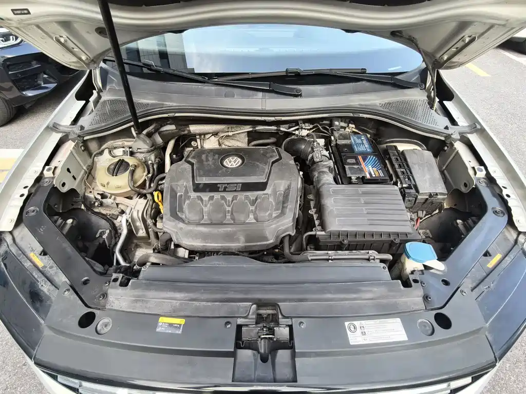 Volkswagen Tiguan L — миниатюра 15