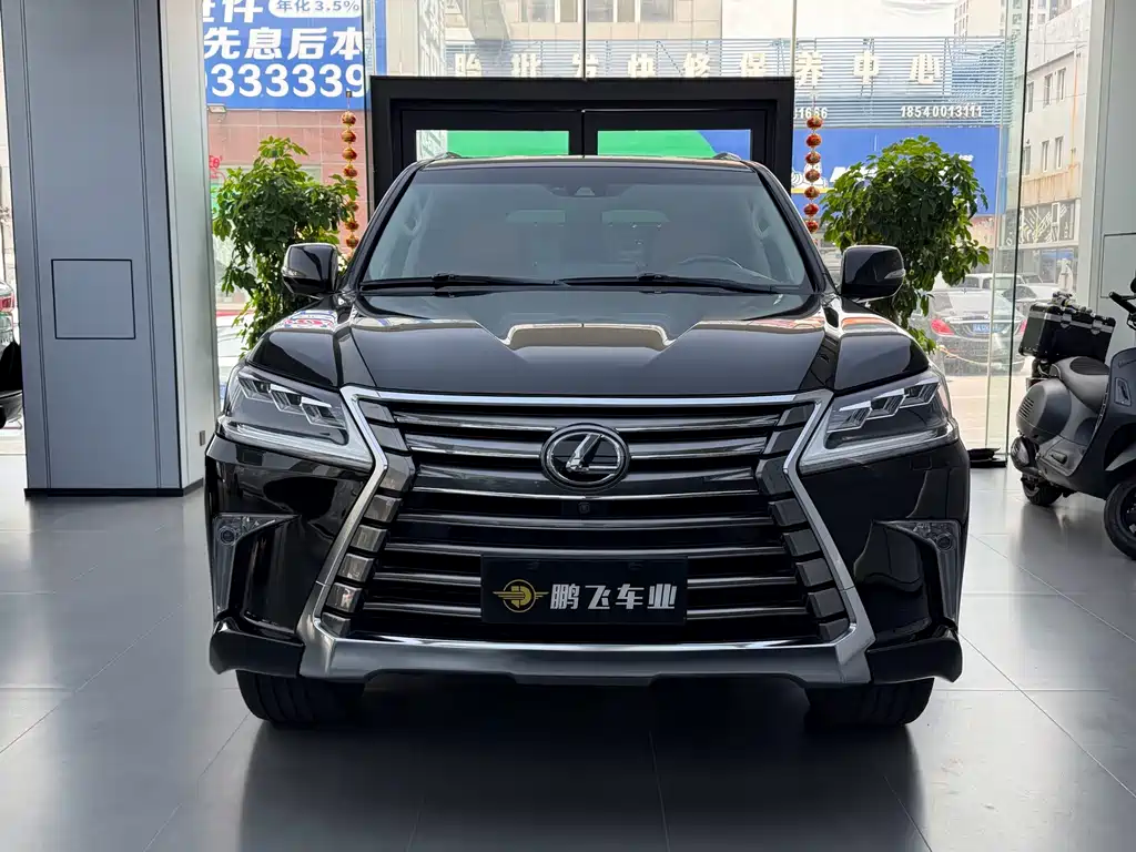 Lexus LX — миниатюра 2