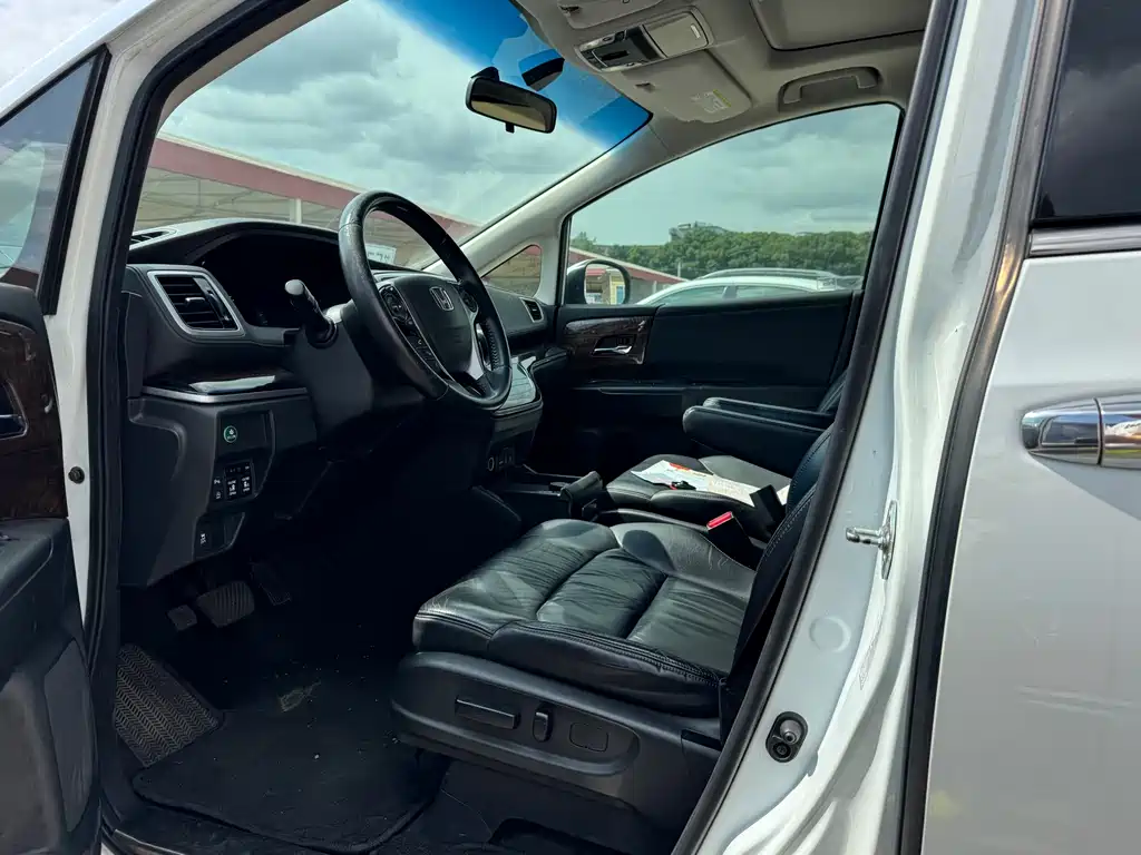 Honda Odyssey — миниатюра 3