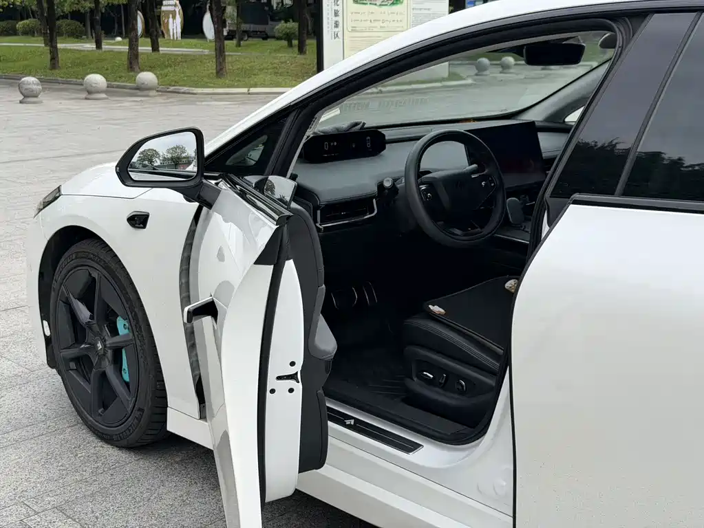 Hyper GT — миниатюра 10