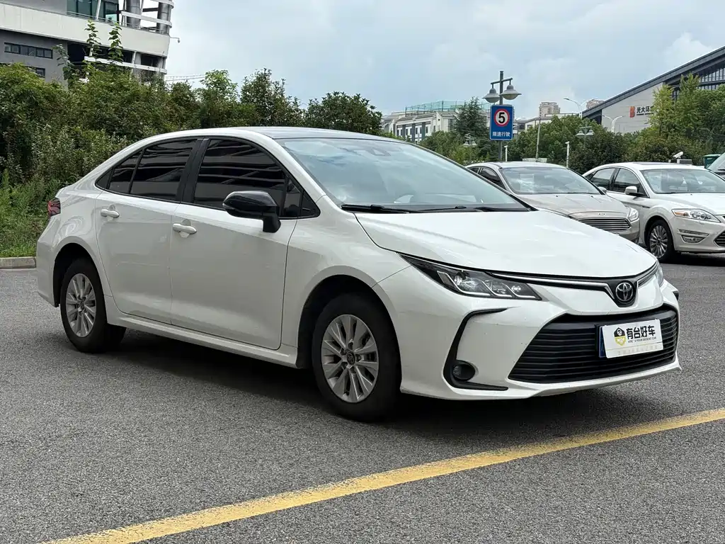 Toyota Corolla — миниатюра 3