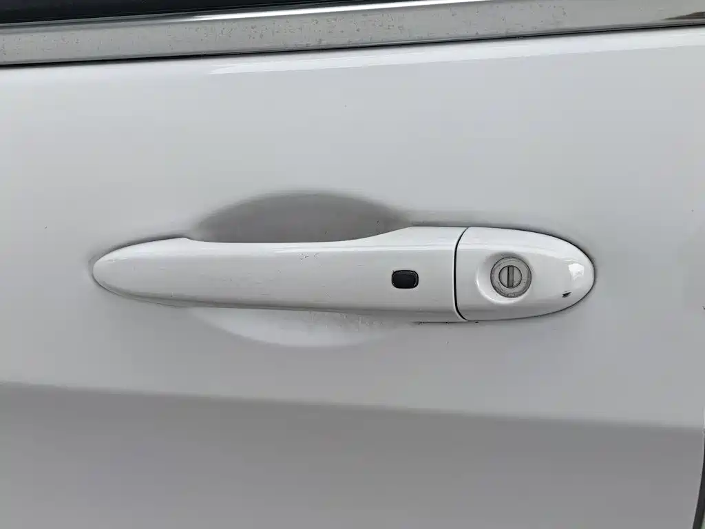 Jeep Cherokee — миниатюра 18