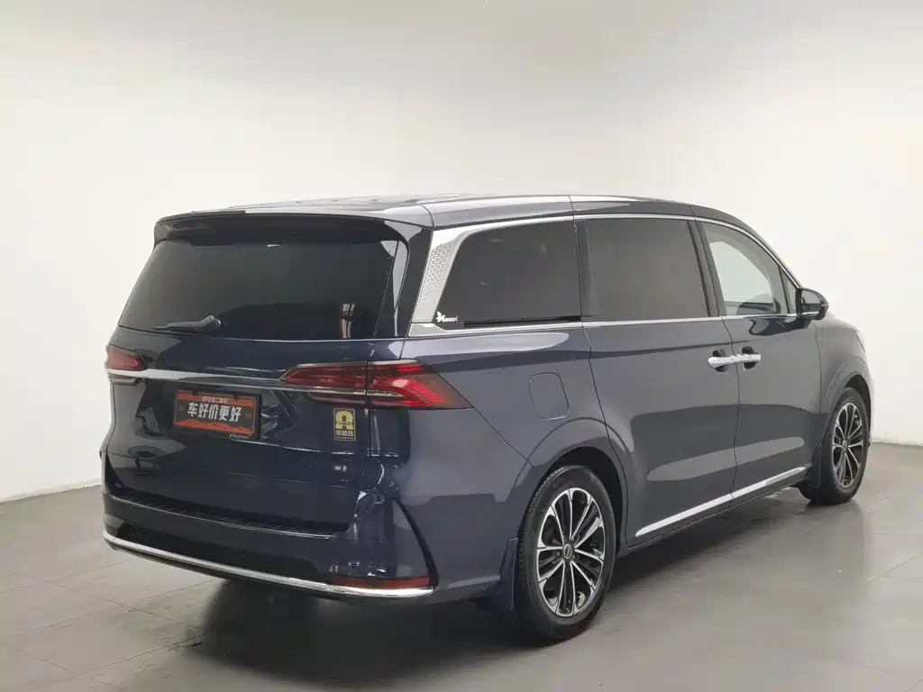 Roewe iMAX8 — миниатюра 2