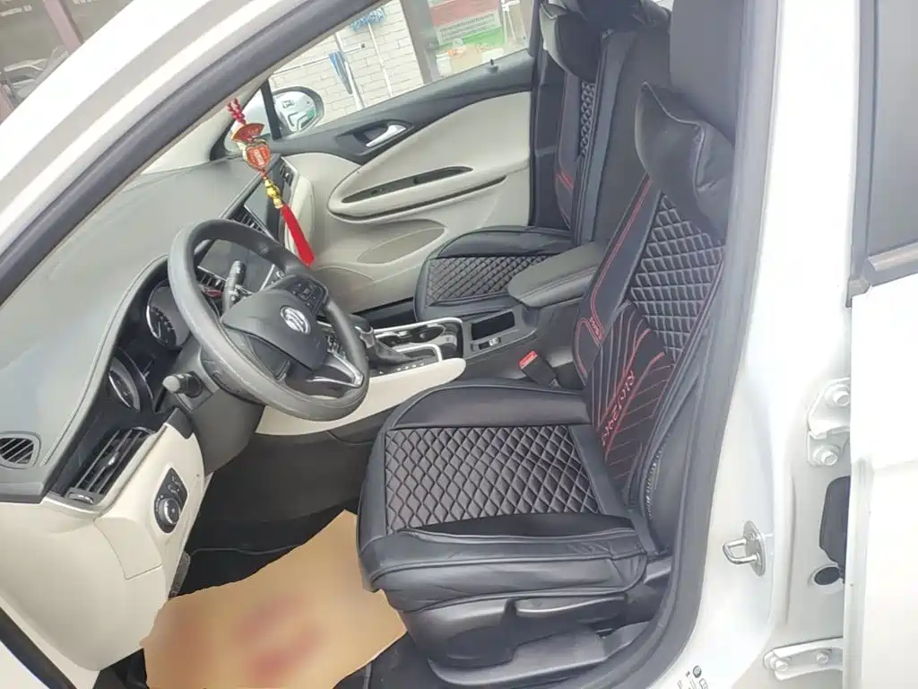 Buick Verano — миниатюра 15