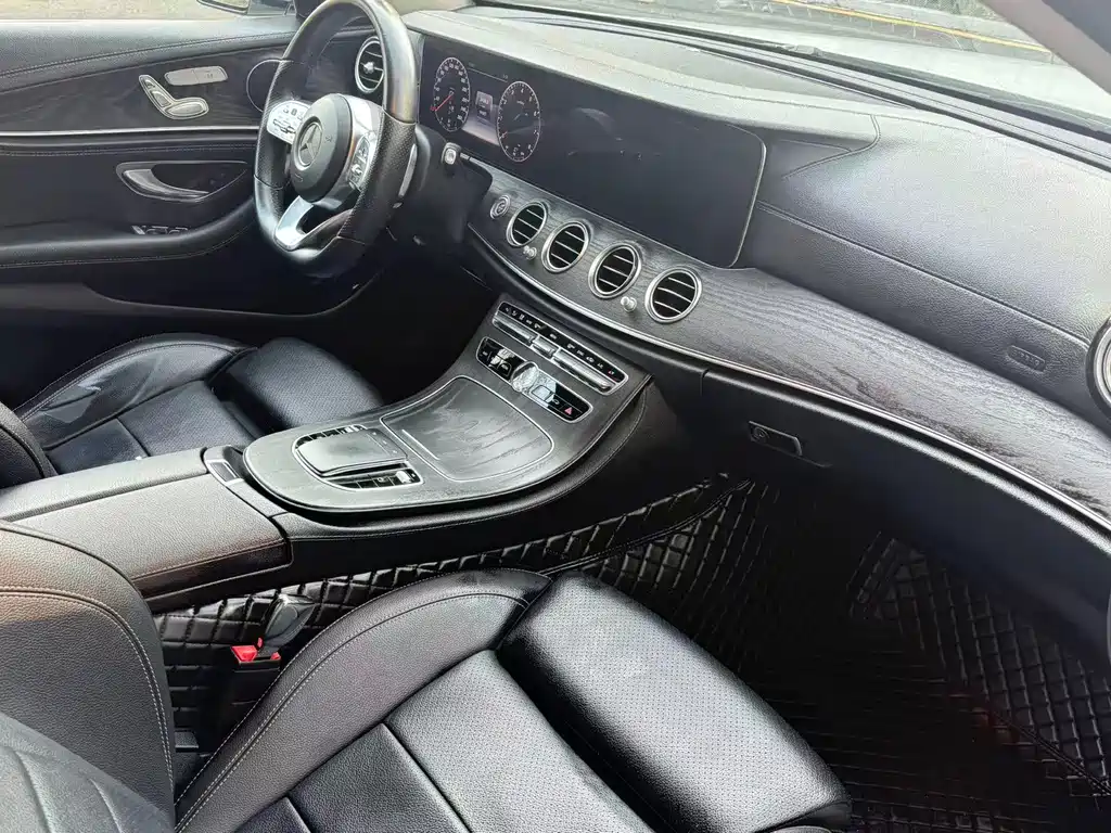 Mercedes-Benz E-Class E 2019 E 260 L Sport
