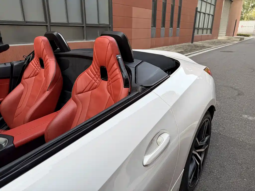 BMW Z4 — миниатюра 11