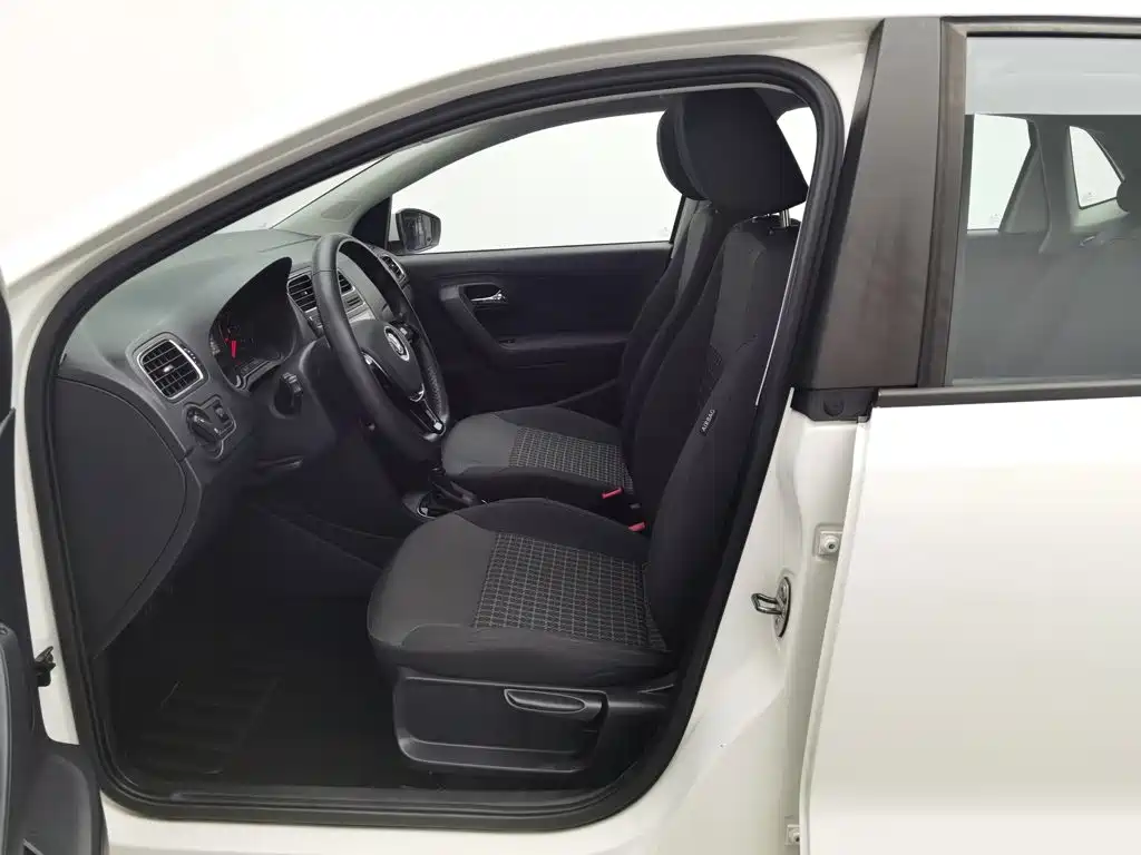 Volkswagen Polo — миниатюра 10