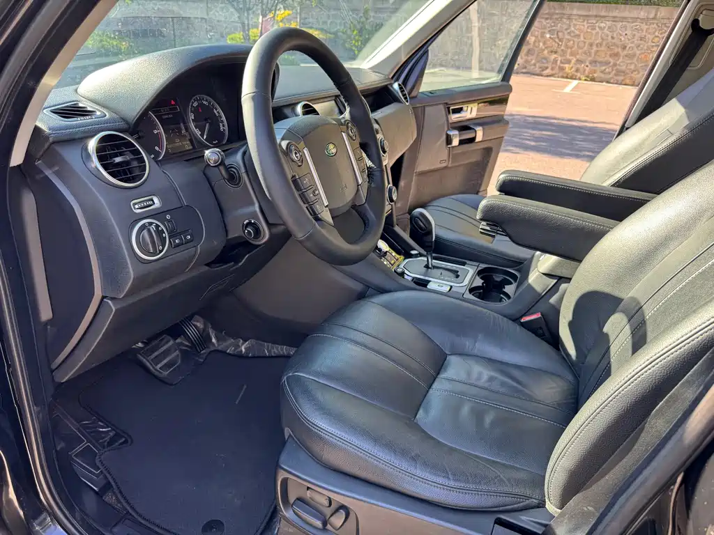 Land Rover Discovery — миниатюра 25