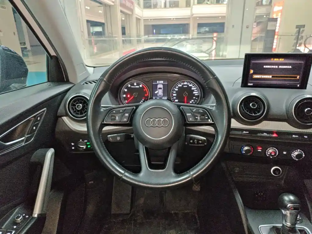 Audi Q2L — миниатюра 11