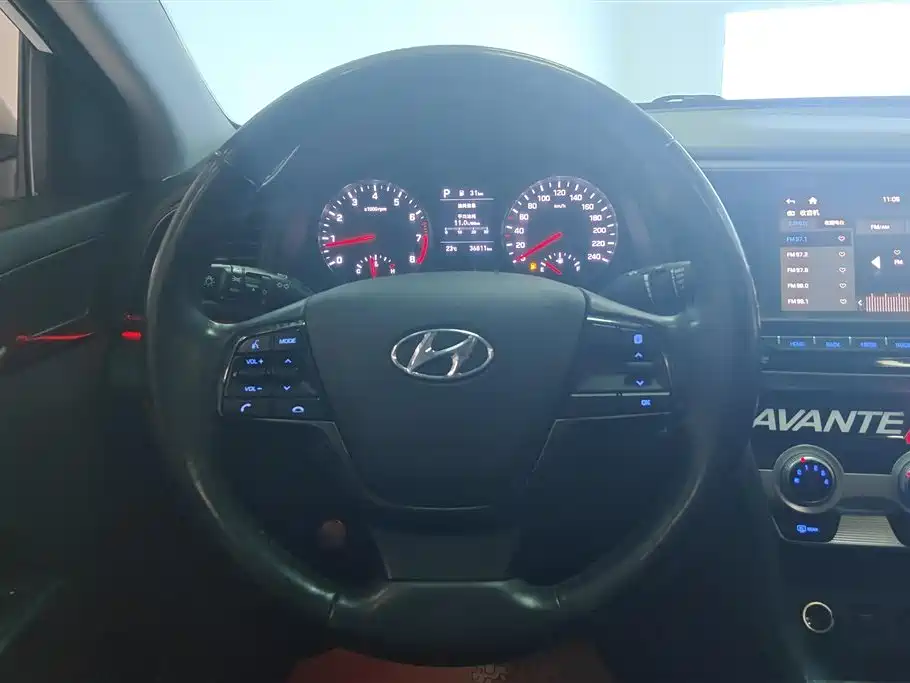 HYUNDAI LEAD