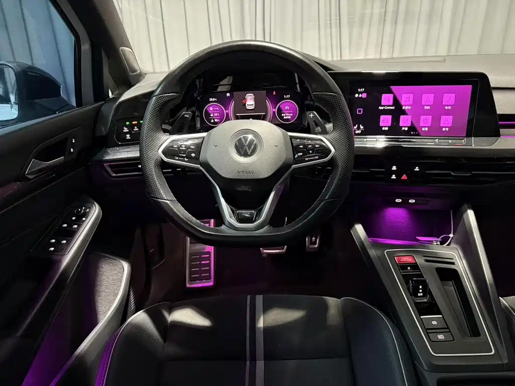 Volkswagen Golf — миниатюра 13