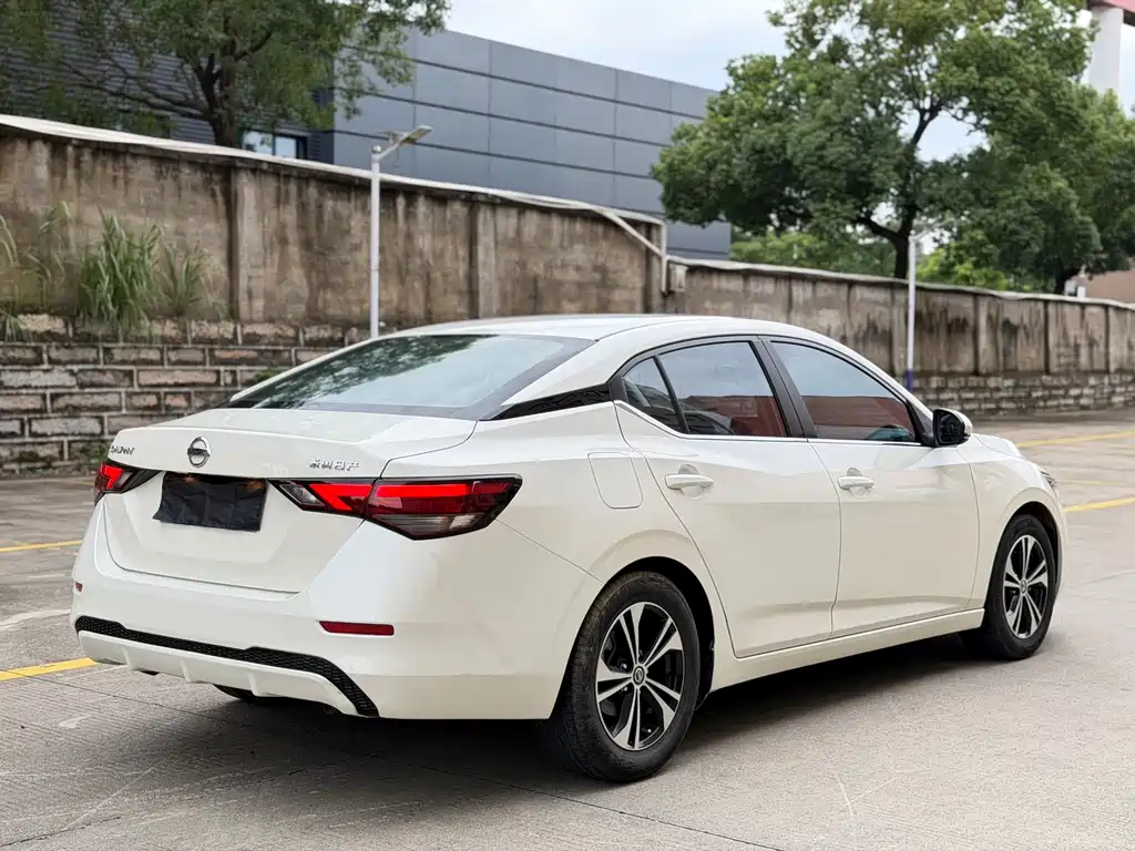 Nissan Sylphy — миниатюра 18