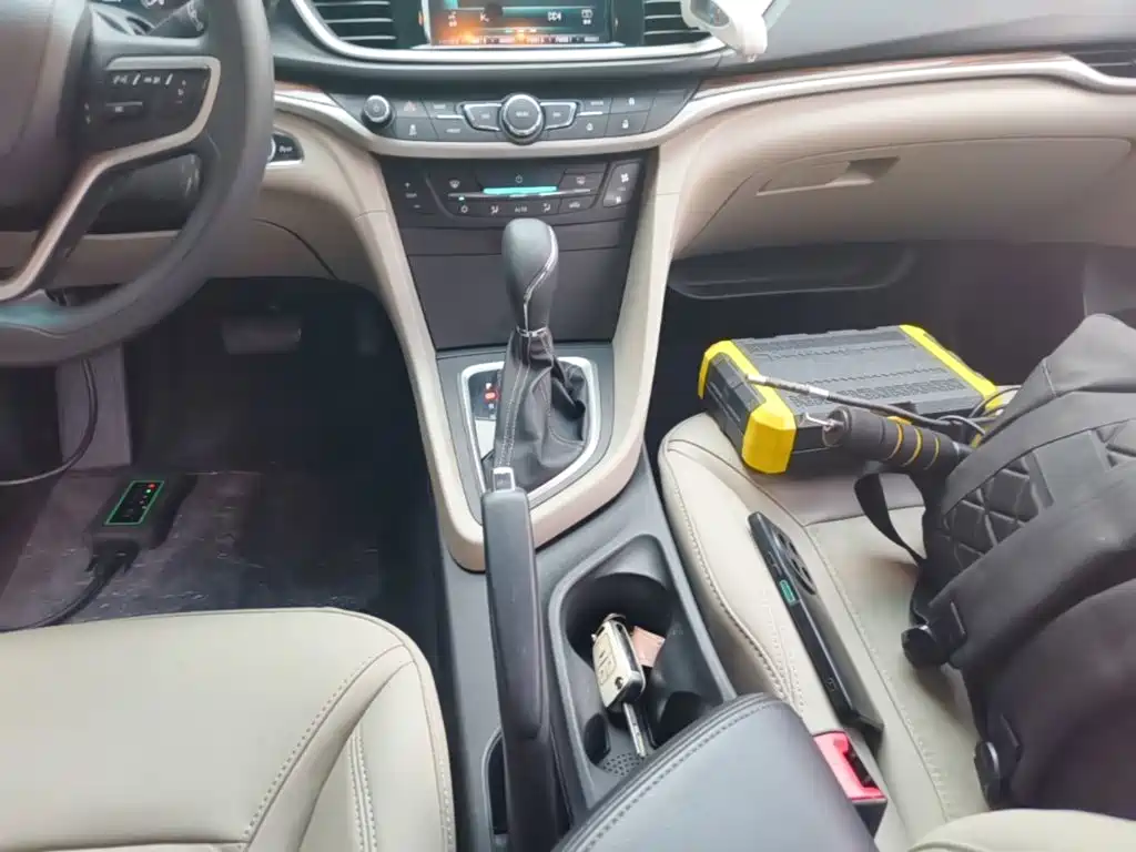 Buick Excelle — миниатюра 14