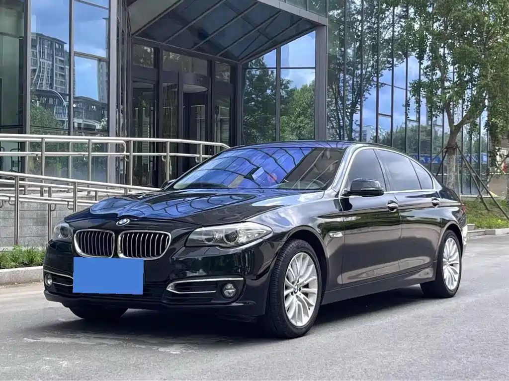 Купить BMW 5 Series