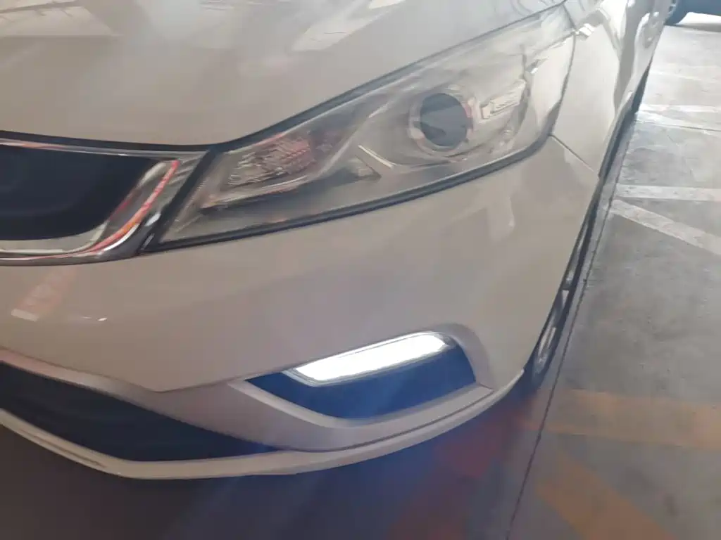 Geely Emgrand GS — миниатюра 24