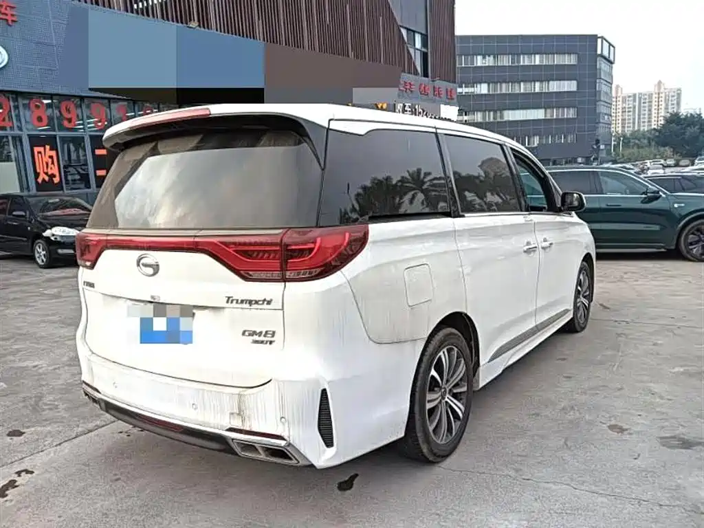 GAC TRUMPCHI M8