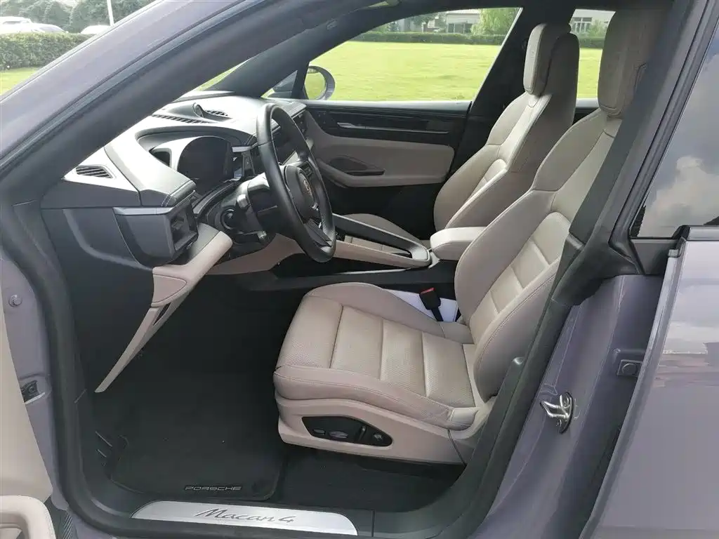 PORSCHE MACAN NEW ENERGY