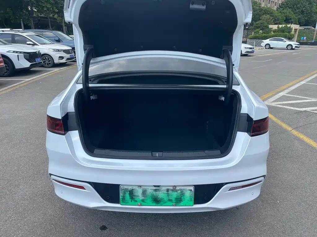 BYD Qin PLUS — миниатюра 6