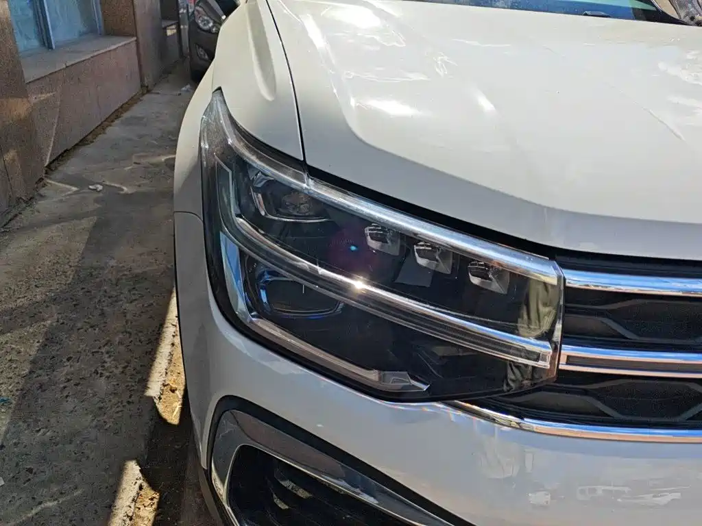 Volkswagen Tharu — миниатюра 7