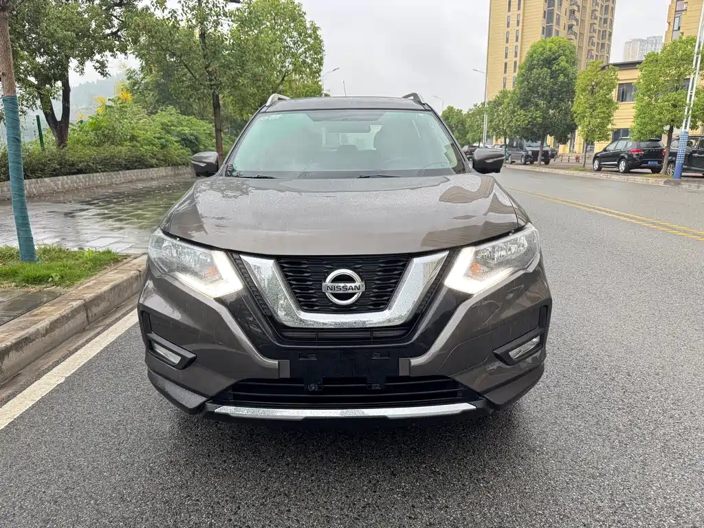 Nissan X-Trail — миниатюра 2