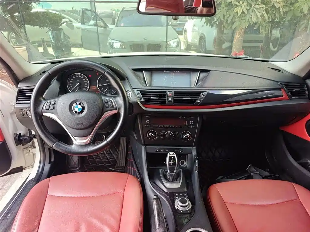 BMW X1 2015 sDrive18i Fashion