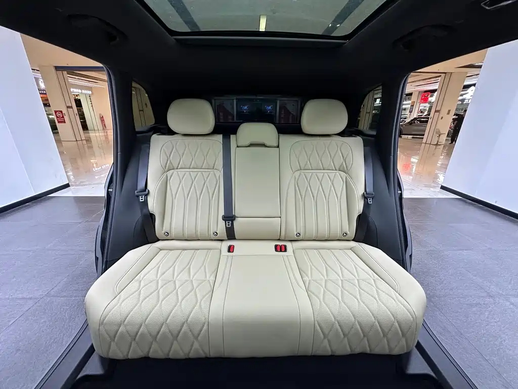 Geely Xingyue L — миниатюра 22