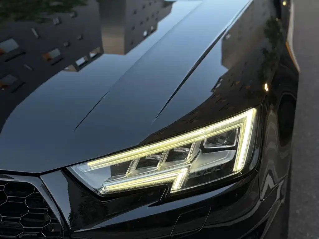 Audi S4 — миниатюра 7