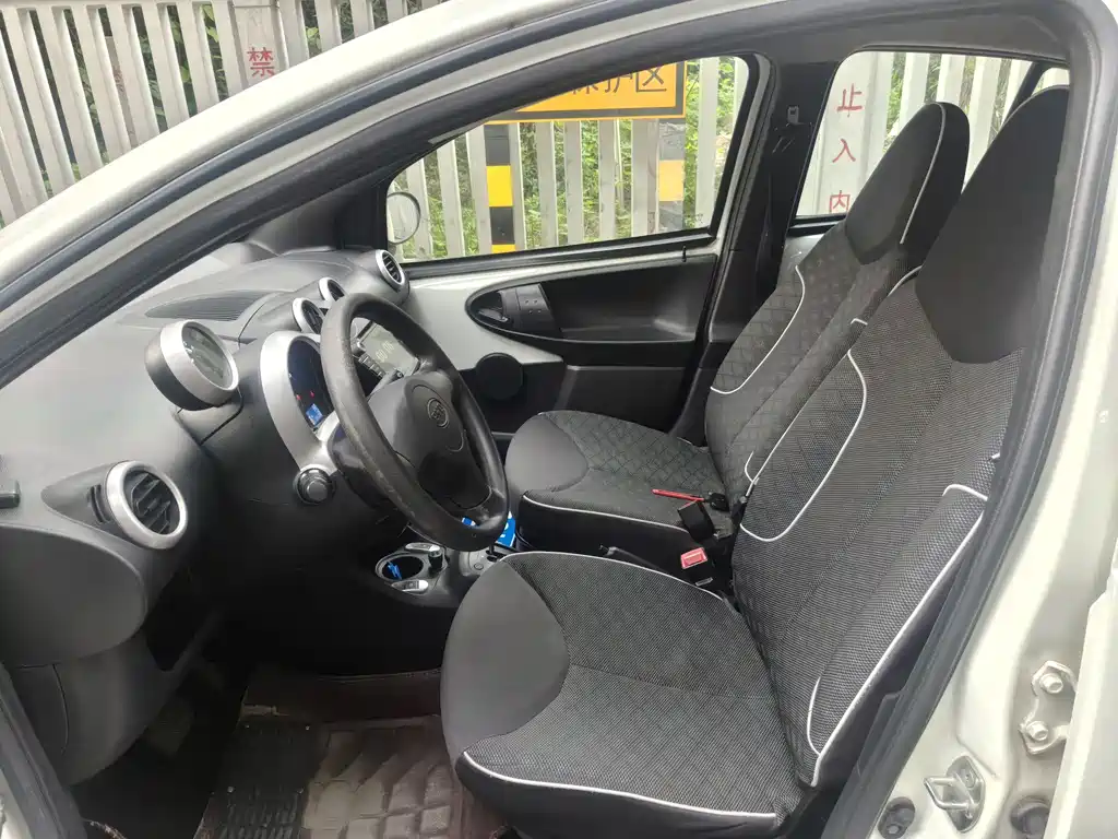 BYD F0 2015 1.0L AMT