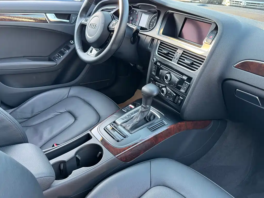 Audi A4L — миниатюра 17