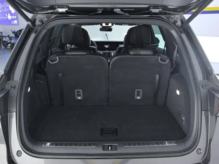 Li Auto Li ONE — миниатюра 4