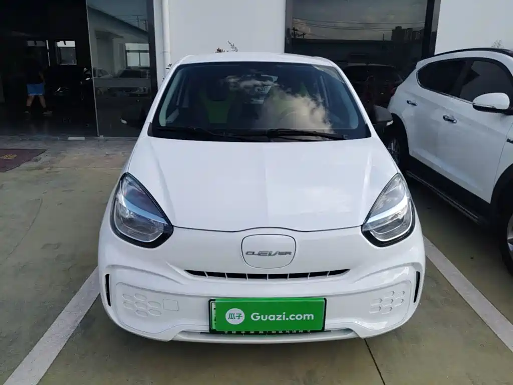 Roewe Clever — миниатюра 3