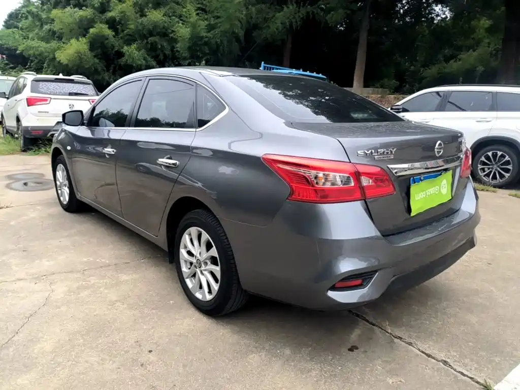 Nissan Sylphy — миниатюра 5