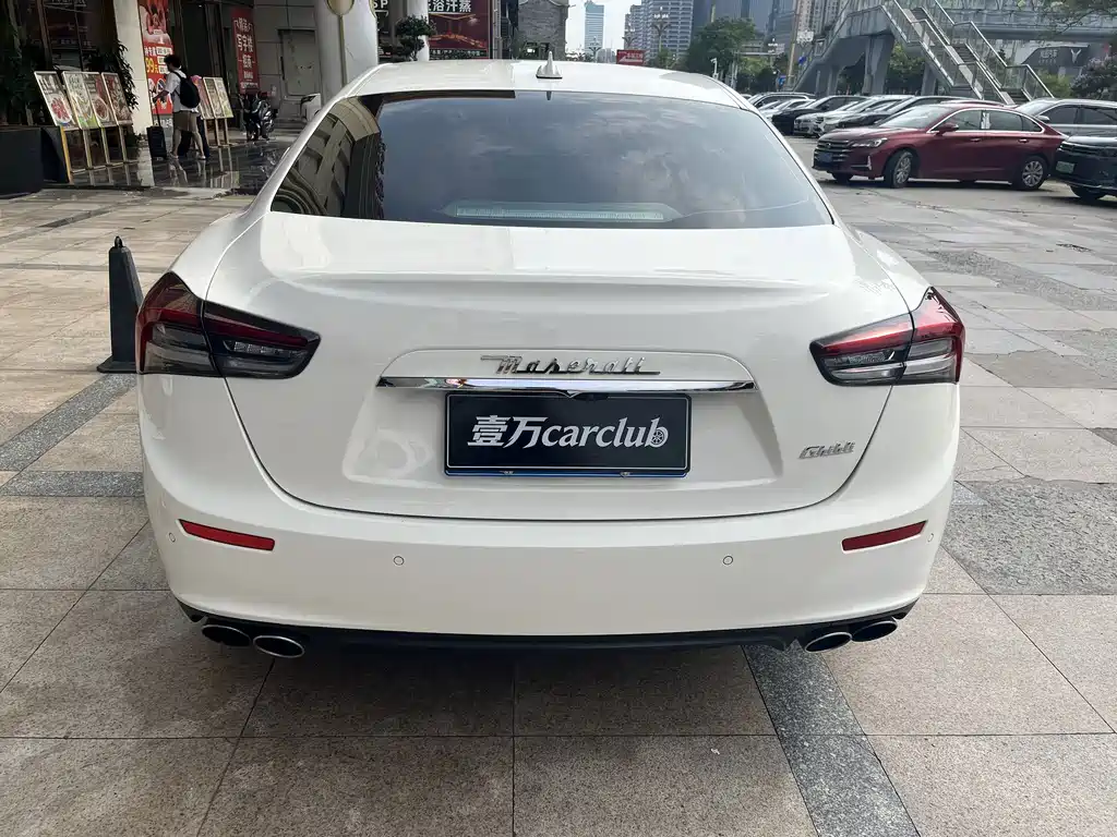 Maserati Ghibli — миниатюра 8